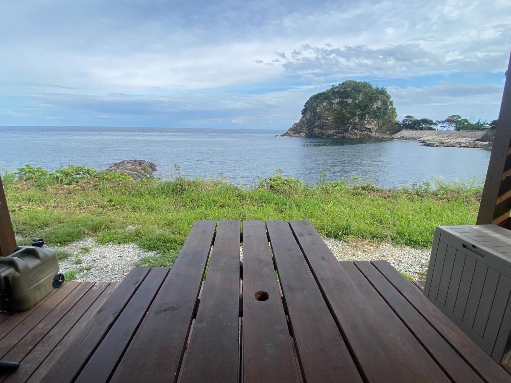 Retreat佐渡風島 グランピング- Self Check-In Only Hotel Szado Kültér fotó